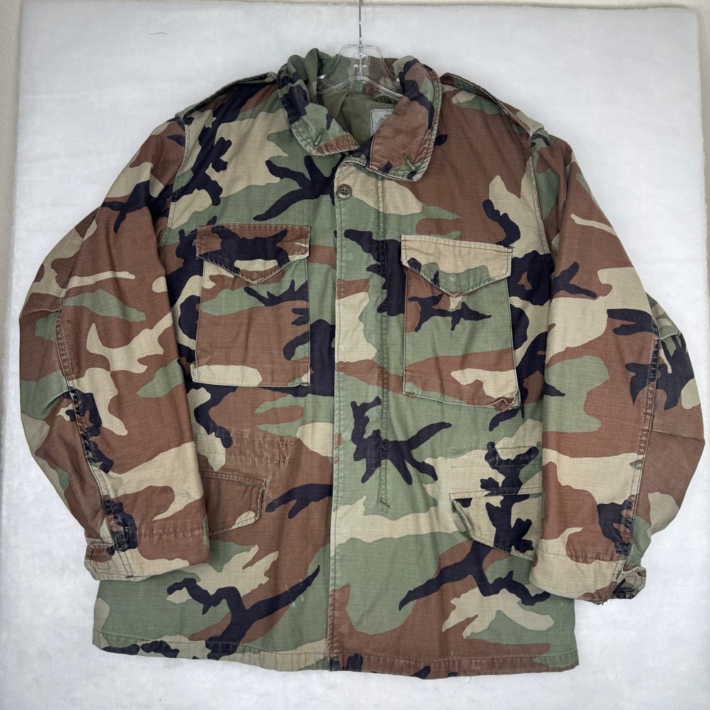 Vintage Military Field Jacket Medium Regular Camo M65 w/ hoodie‎ Mens